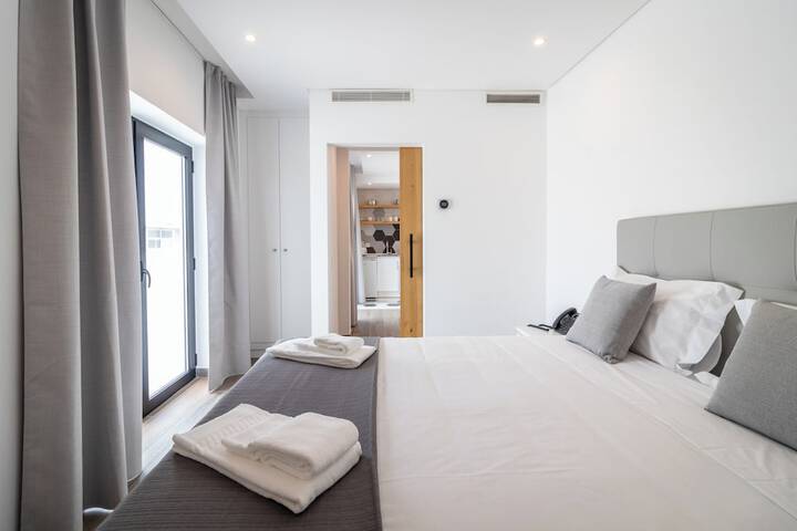 Room 16 of 49