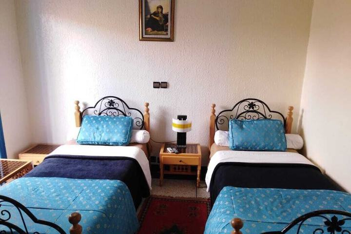 Room 3 of 20