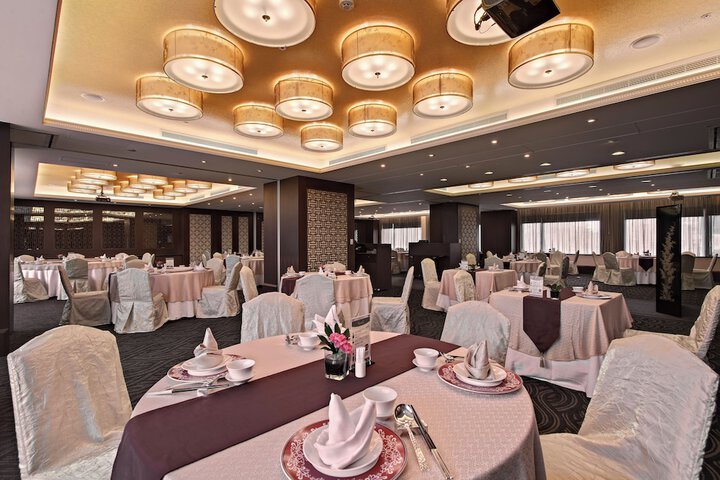 Dining Photos