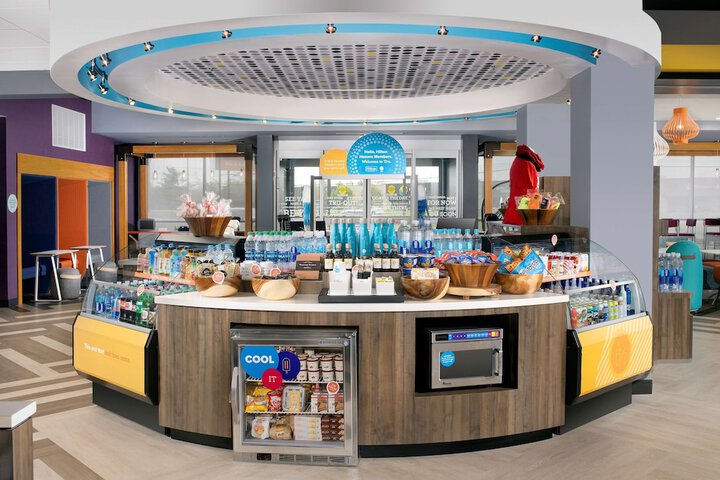 Snack bar
