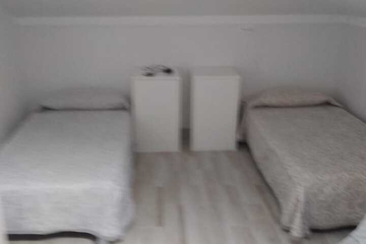 Room 10 of 49