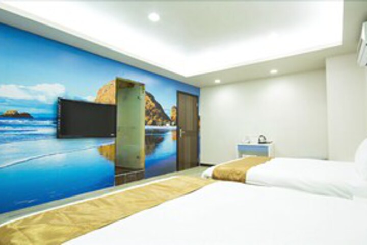 Room 31 of 39