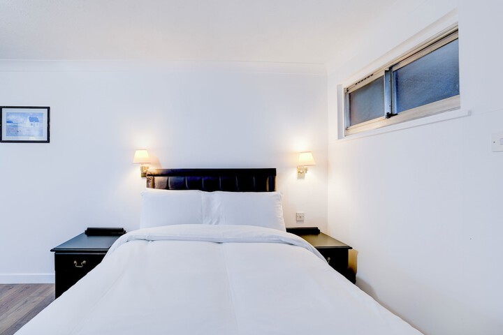 Room 15 of 29