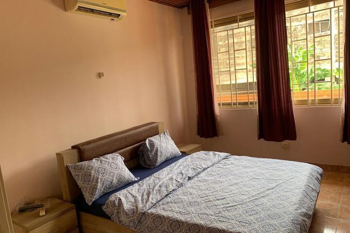 Room 17 of 46