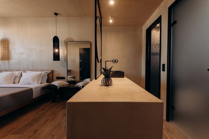 Room 22 of 57