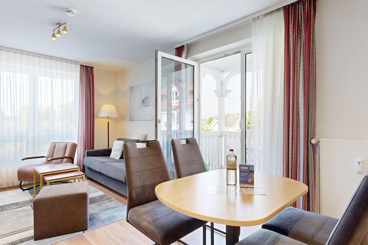 Room 4 of 29