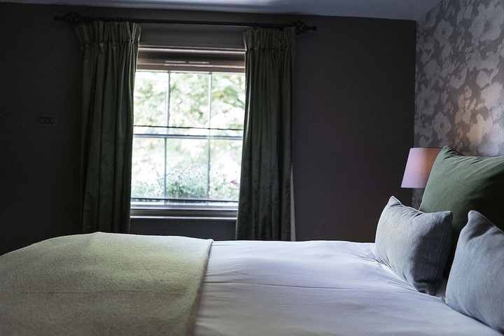 Room 14 of 77