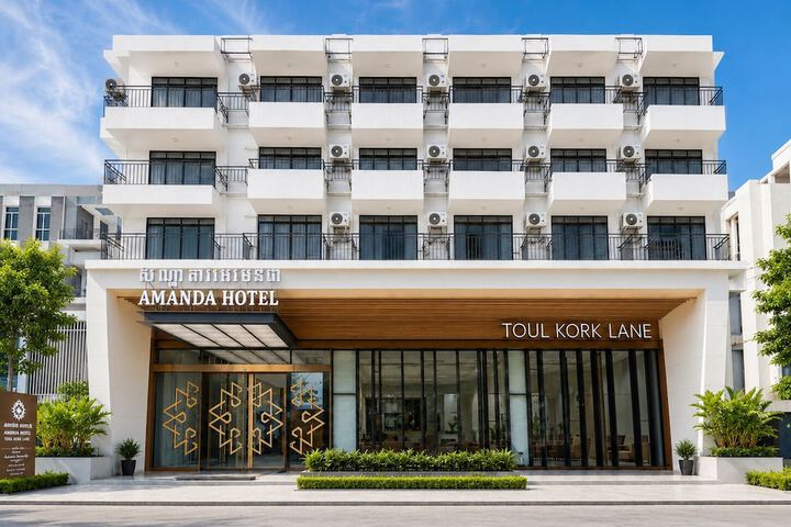 Hotel 79 of 86