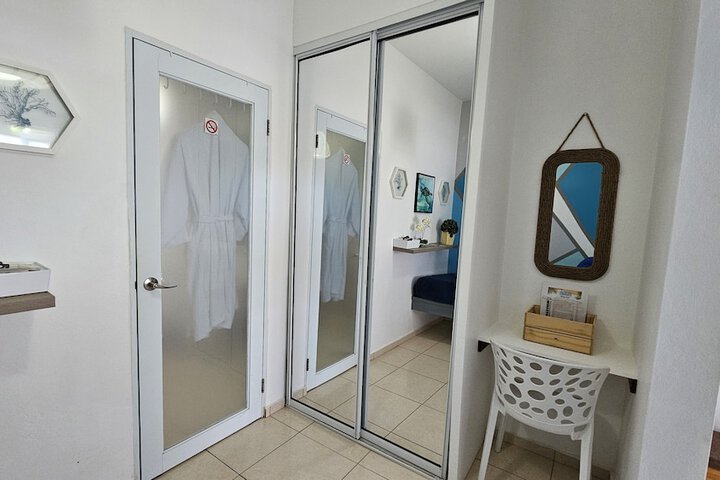 Room 32 of 71