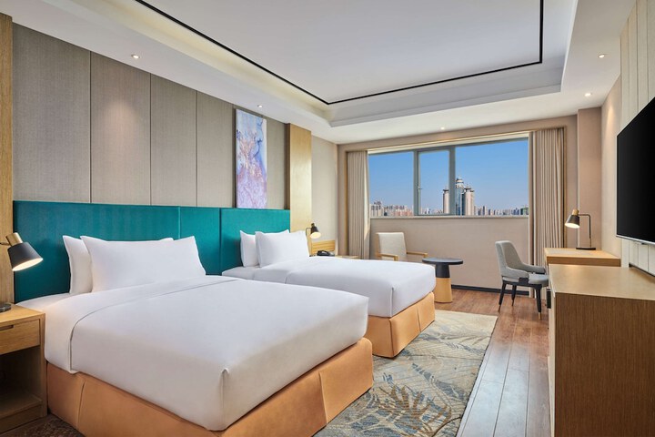 Room 14 of 47