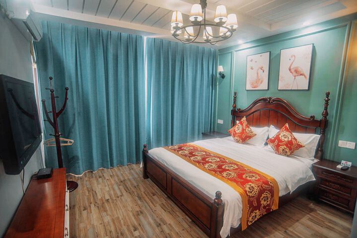 Room 16 of 17