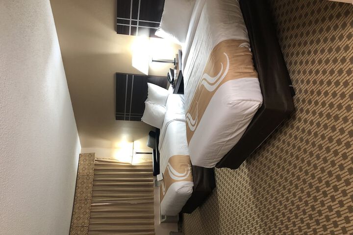 Room 13 of 52