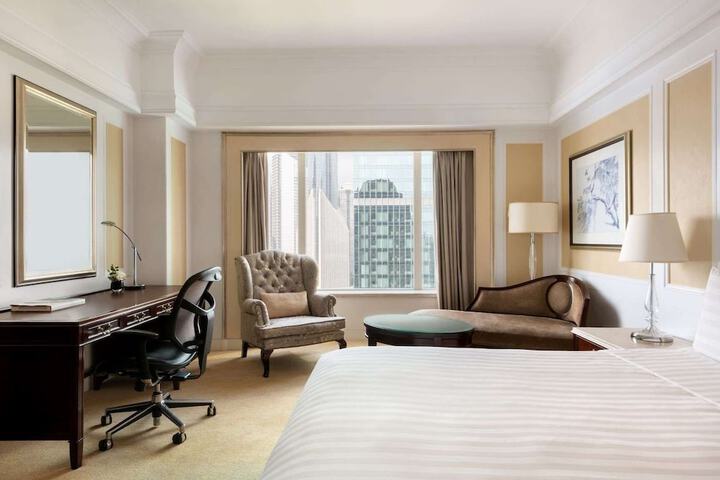 Room 124 of 229