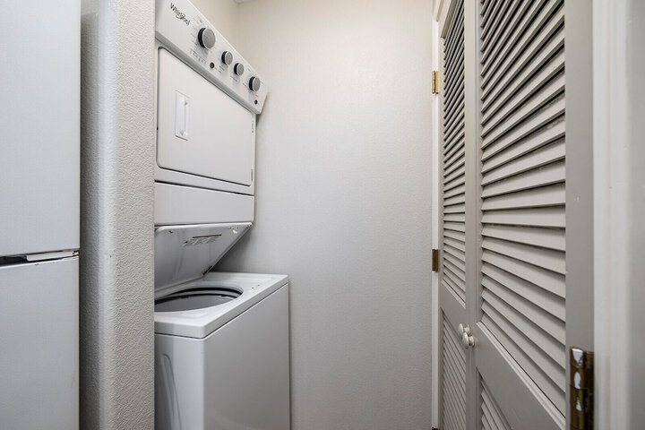 Laundry 125 of 220