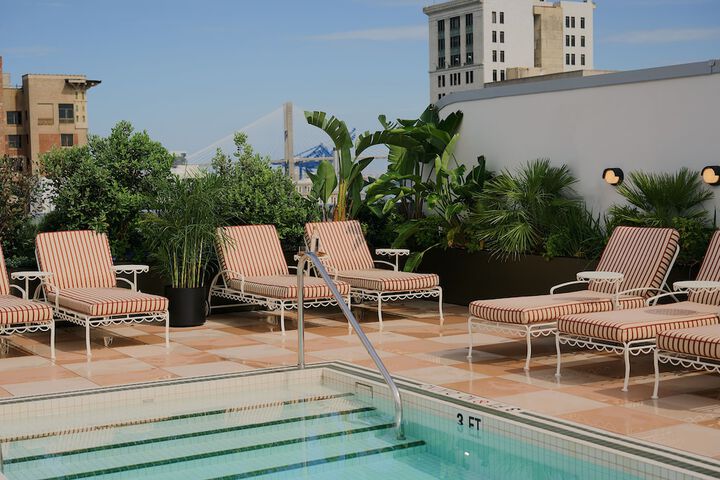 Pool 50 of 72