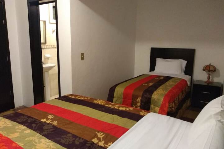 Room 10 of 41