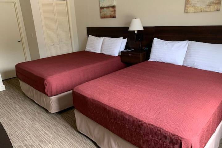 Room 126 of 297