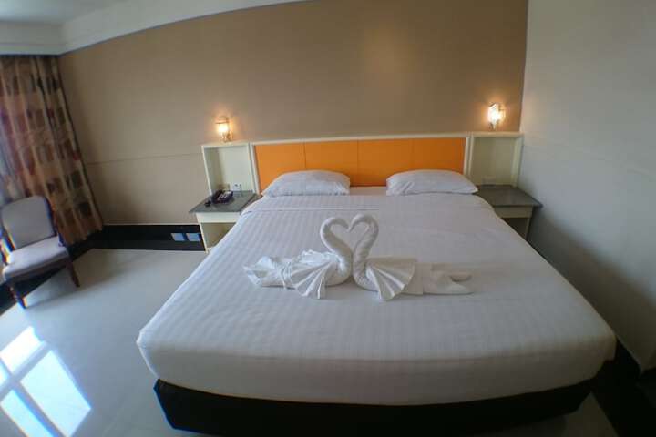 Room 17 of 73