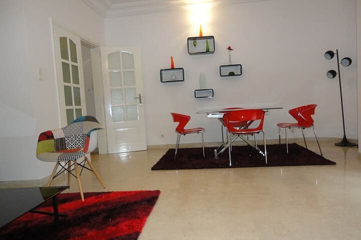Room 10 of 20