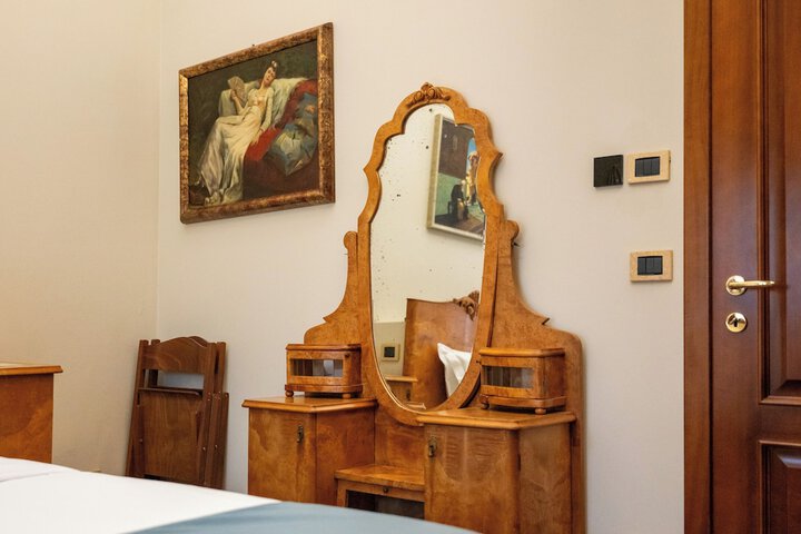 Room 15 of 64