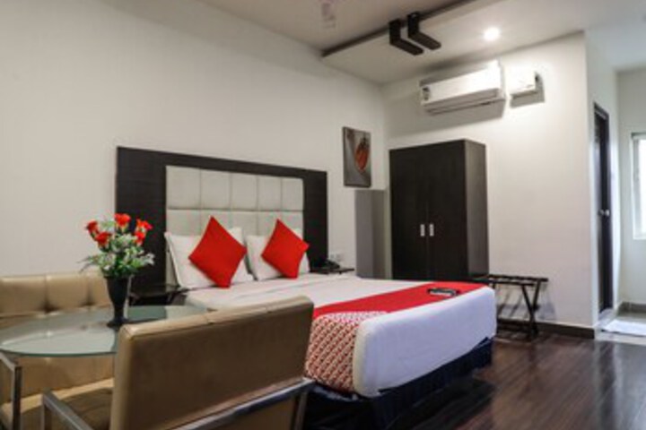 Room 22 of 27