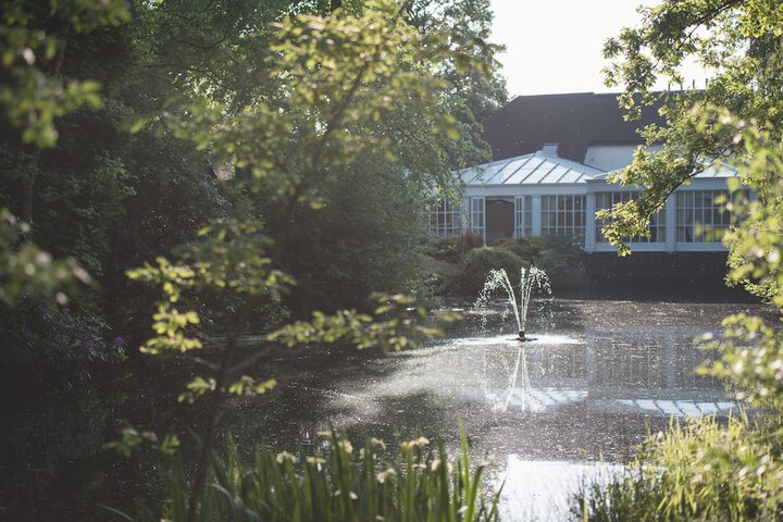 Hotel Exterior 72 of 74