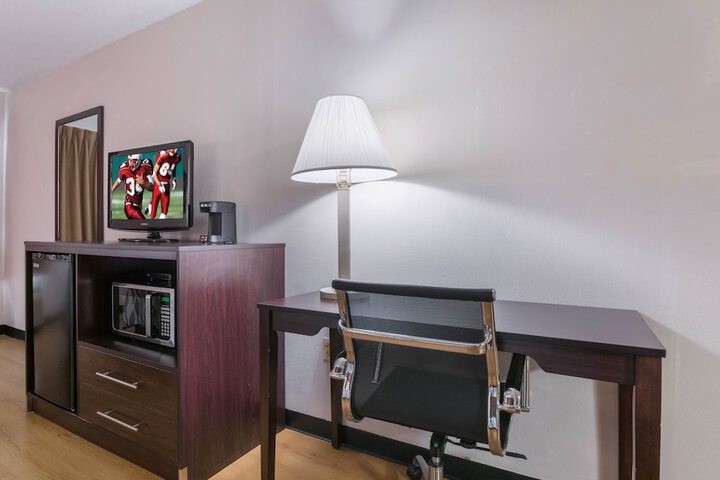 Deluxe 2 Double Beds (5 of 6)