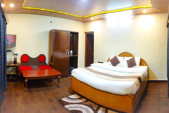 Room 14 of 29