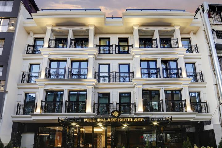 Exterior of Pell Palace Hotel & Spa