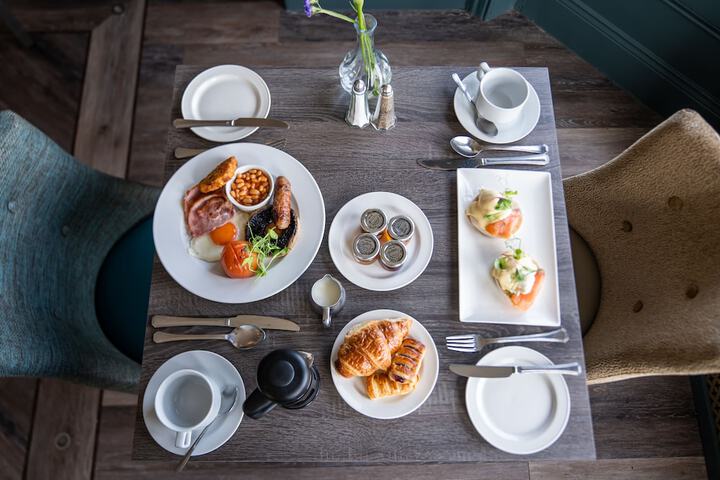 Breakfast/Coffee Service 173 of 256
