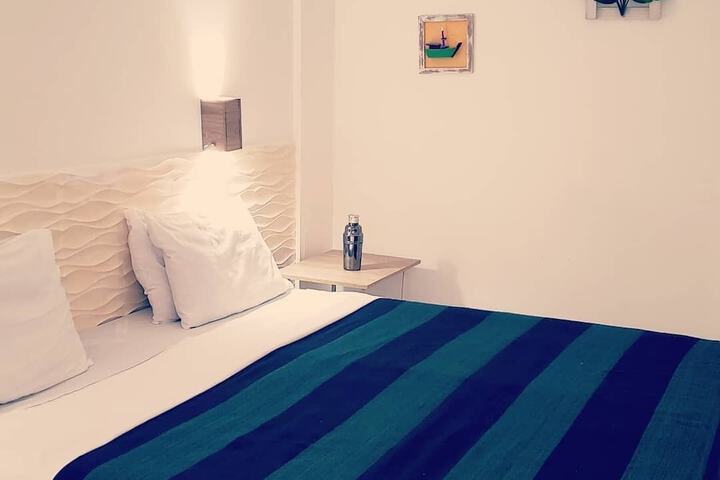 Room 13 of 46