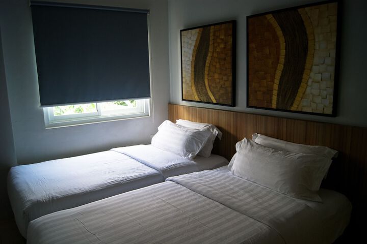 Room 6 of 41