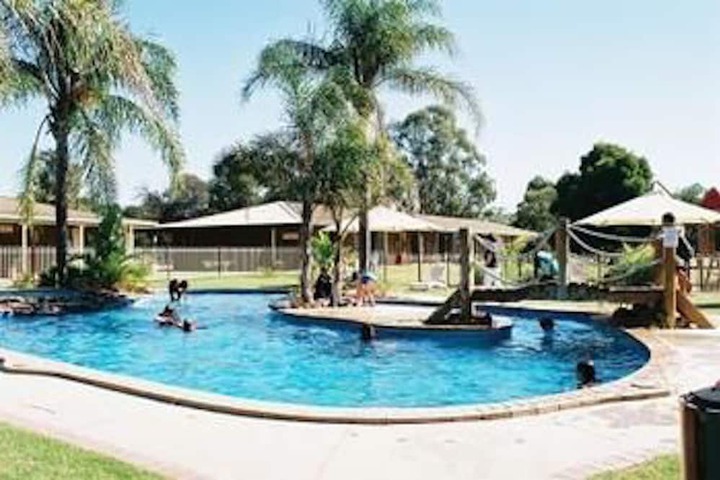 Pool 24 of 36