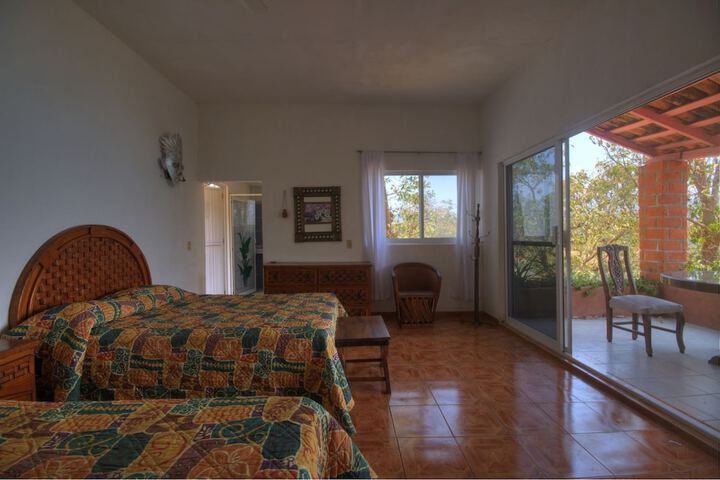 Room 3 of 5