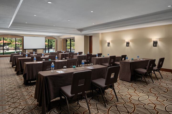 Meeting facility