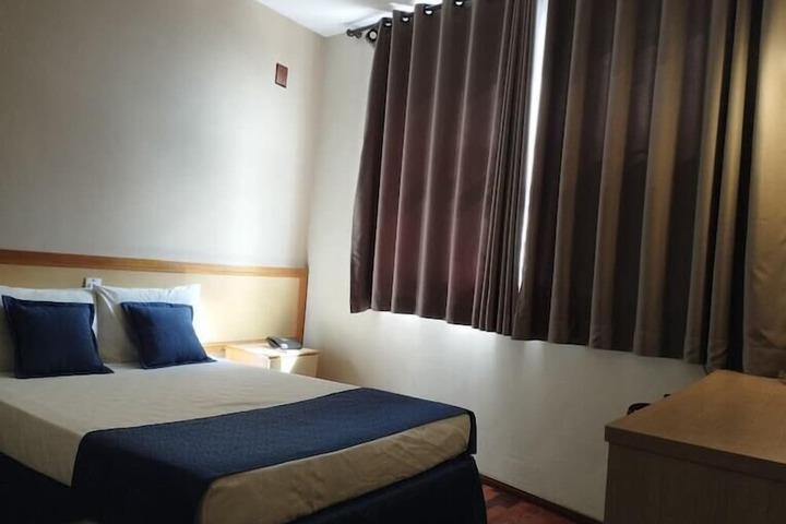 Room 19 of 113