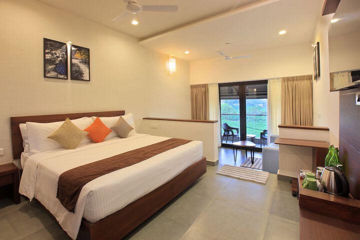 Room 2 of 57
