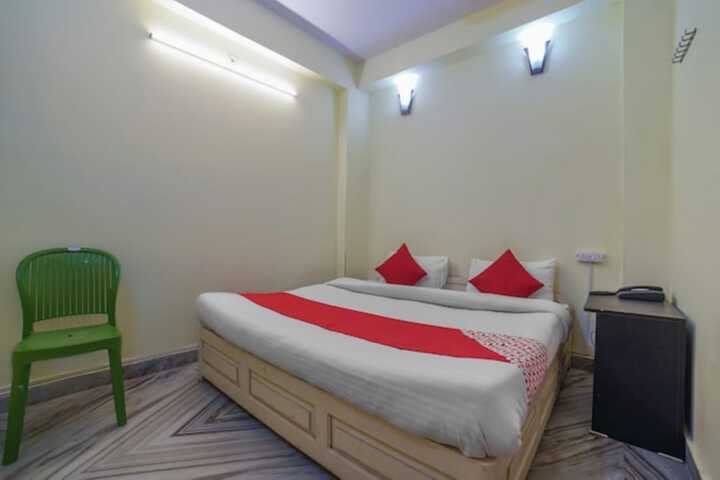 Room 3 of 14