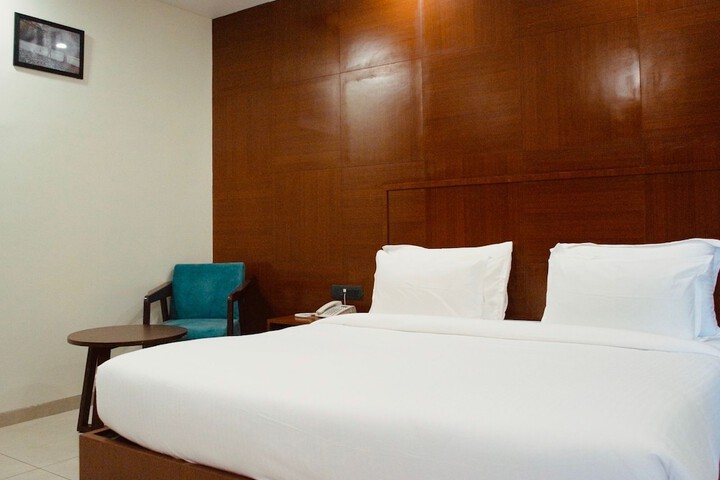 Room 25 of 64