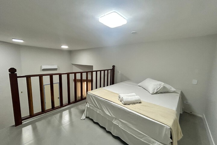 Room 63 of 229