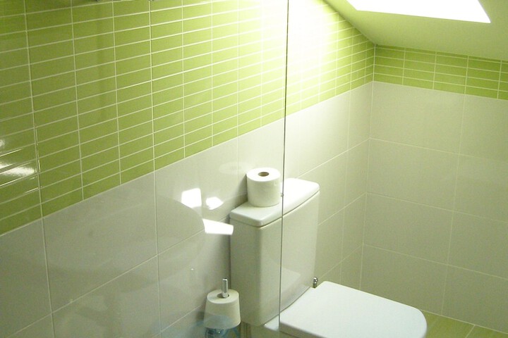 Room 20 of 33