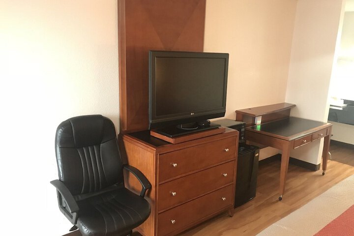 Room 15 of 61