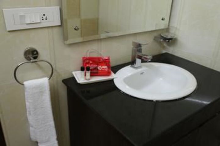 Room 5 of 23