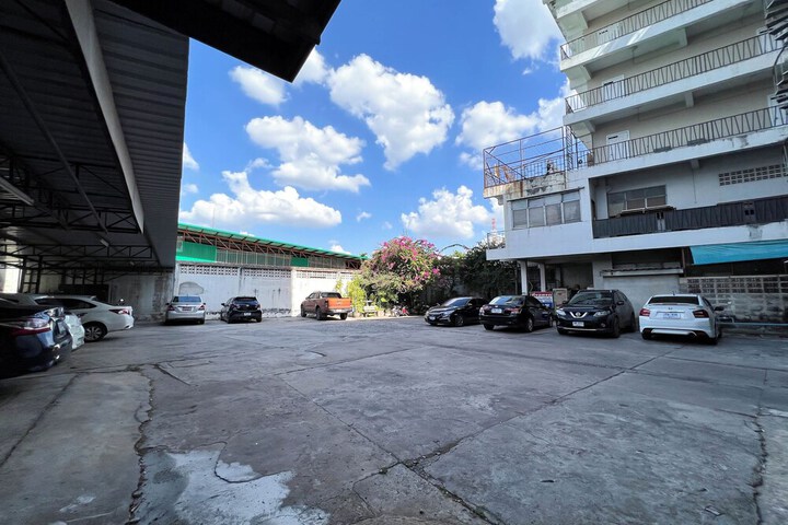 Property Grounds 39 of 41