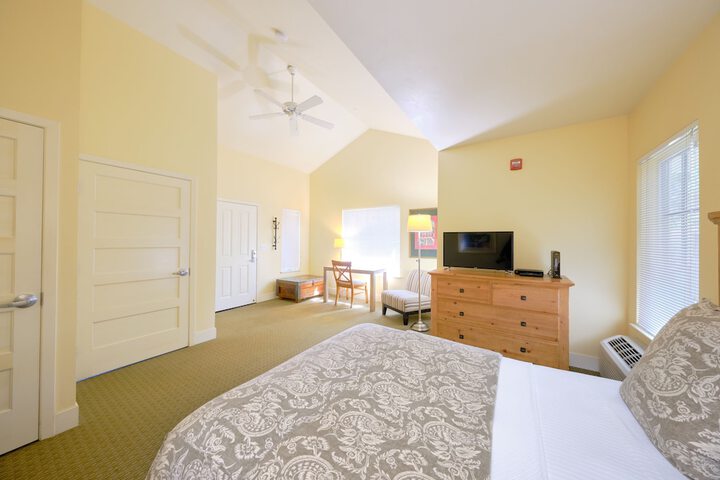 Room 4 of 59