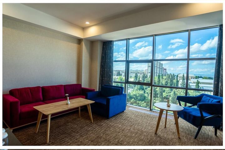 Room 27 of 53