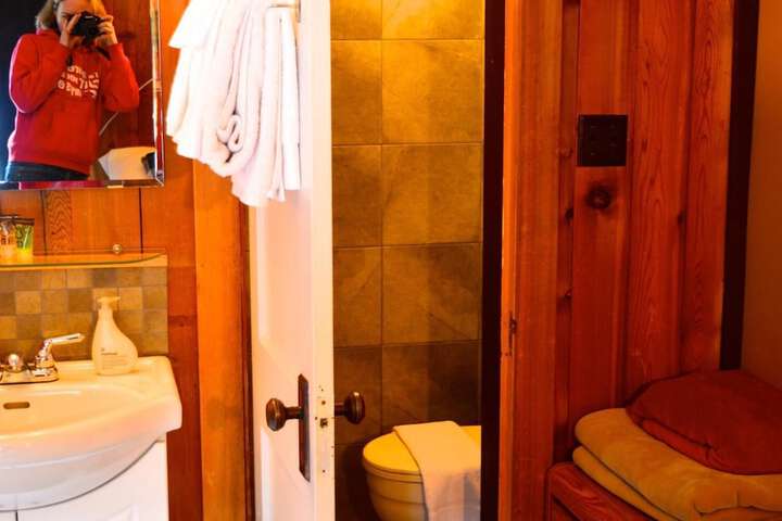 Room 14 of 26