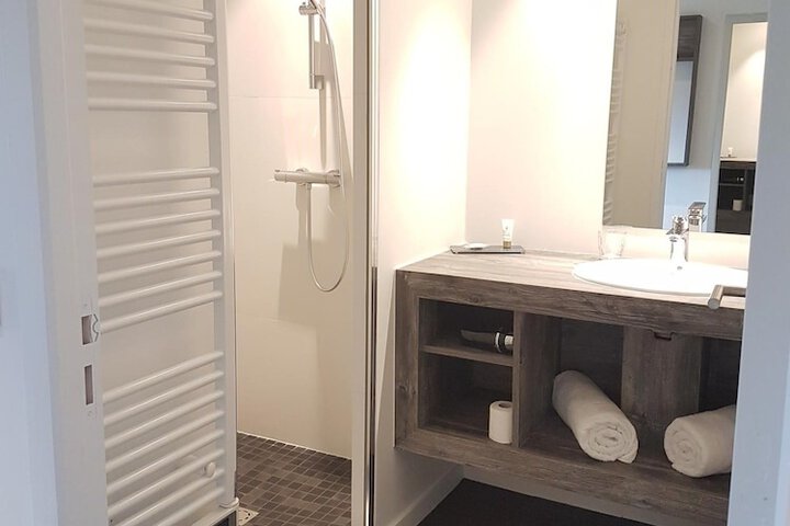 Room 40 of 88
