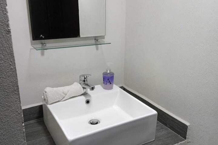 Room 10 of 23