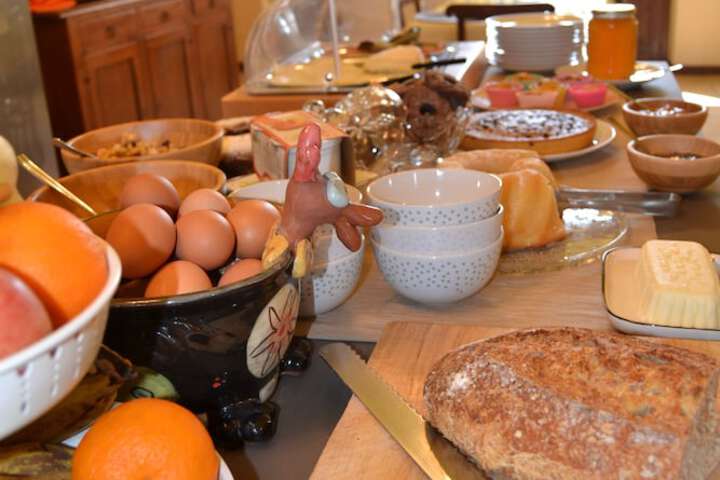 Breakfast/Coffee Service 29 of 65